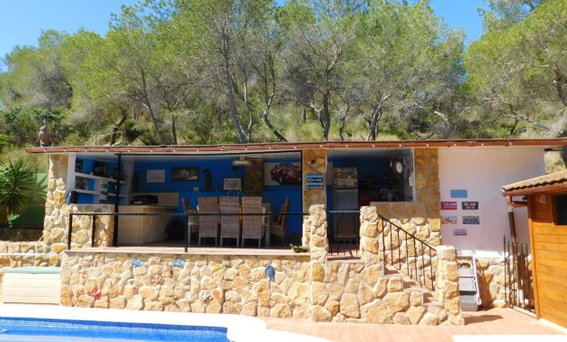 Herverkoop - Finca   -
Torremendo