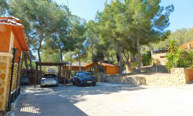 Herverkoop - Finca   -
Torremendo