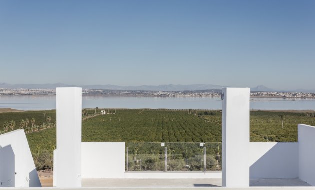 Nouvelle construction - Mitoyenne -
Torrevieja