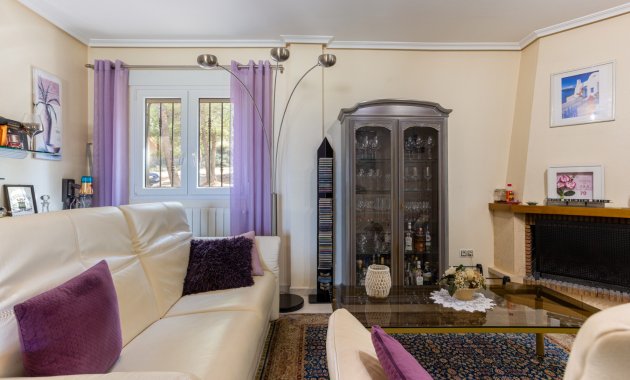 Herverkoop - Vrijstaande woning / Villa -
La Zarza