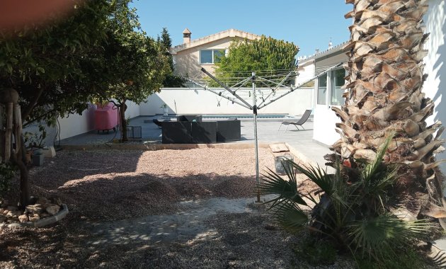 Herverkoop - Vrijstaande woning / Villa -
Lomas de Cabo Roig