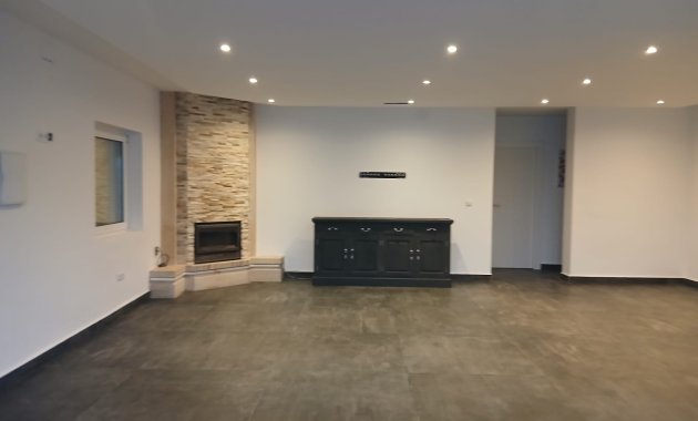 Herverkoop - Vrijstaande woning / Villa -
Lomas de Cabo Roig
