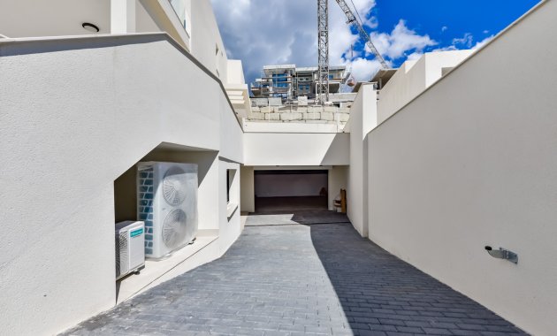 Neue Gebäude - Freistehend / Villa -
Finestrat