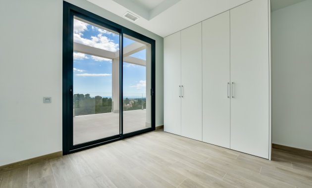 Neue Gebäude - Freistehend / Villa -
Finestrat