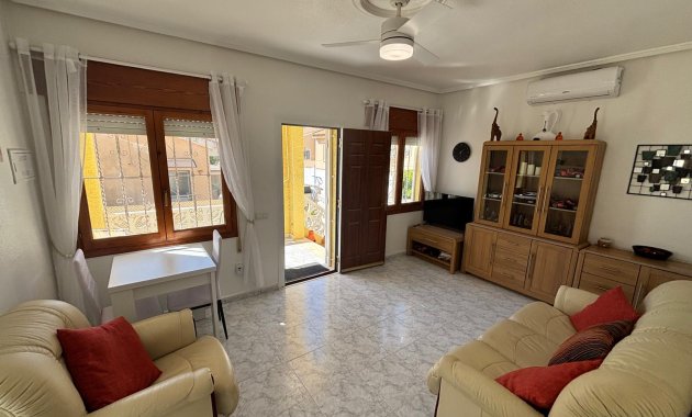 Herverkoop - Vrijstaande woning / Villa -
Ciudad Quesada - Rojales - Ciudad Quesada