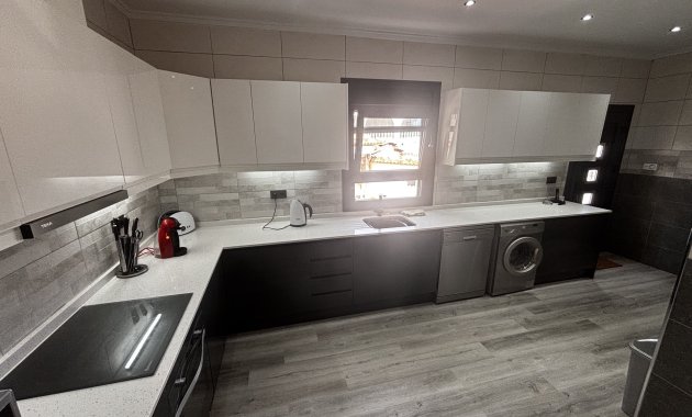 Herverkoop - Vrijstaande woning / Villa -
Ciudad Quesada - Rojales - Ciudad Quesada