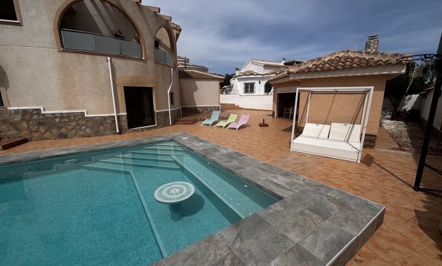 Herverkoop - Vrijstaande woning / Villa -
Ciudad Quesada - Rojales - Ciudad Quesada