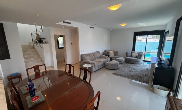 Herverkoop - Vrijstaande woning / Villa -
Ciudad Quesada - Rojales - Ciudad Quesada