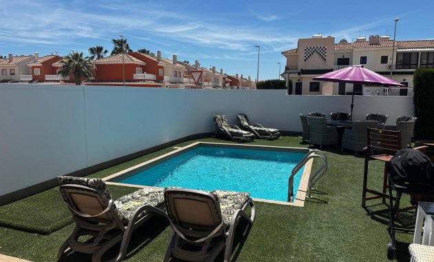 Herverkoop - Vrijstaande woning / Villa -
Ciudad Quesada - Rojales - Ciudad Quesada