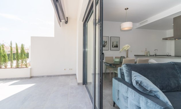 Neue Gebäude - Hochbungalow -
Torrevieja