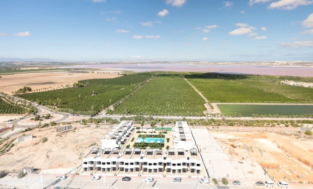 Neue Gebäude - Bungalow - Erdgeschosswohnung -
Torrevieja