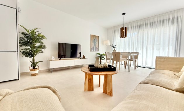 Neue Gebäude - Bungalow - Erdgeschosswohnung -
Cox