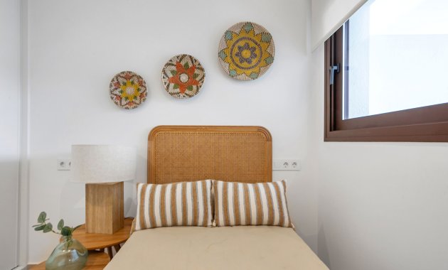 Neue Gebäude - Hochbungalow -
Los Alcazares - Los Alcázares