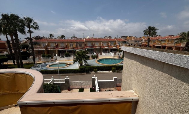Herverkoop - Rijwoning -
Ciudad Quesada - Rojales - Doña Pepa