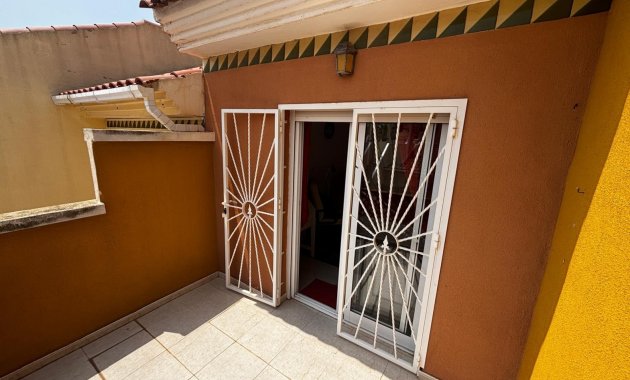 Herverkoop - Rijwoning -
Ciudad Quesada - Rojales - Doña Pepa