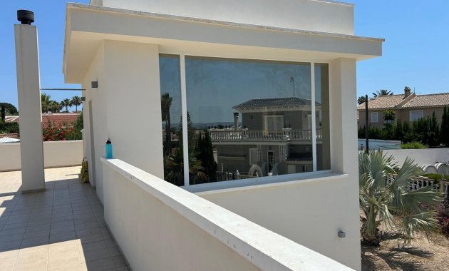 Wiederverkauf - Freistehend / Villa -
Ciudad Quesada - Rojales - Rojales