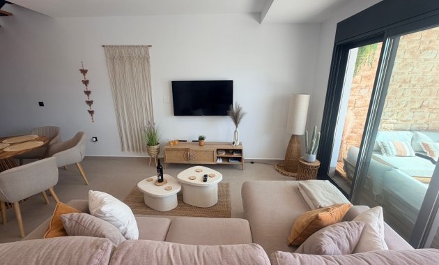 Herverkoop - Vrijstaande woning / Villa -
Dolores