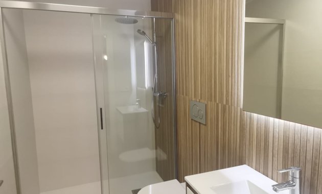 Neue Gebäude - Apartment -
Torrevieja