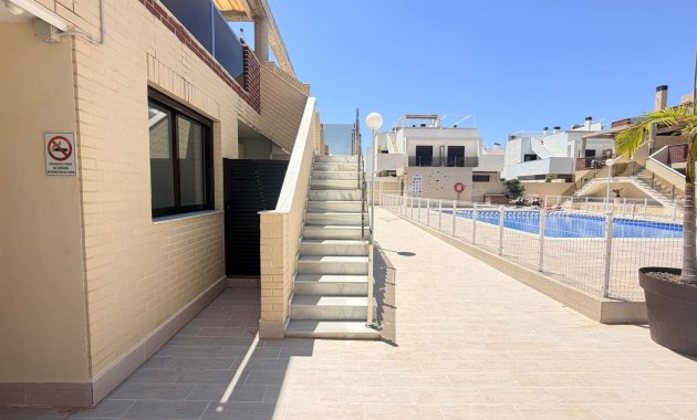 Herverkoop - Appartement -
Orihuela Costa - Lomas de Cabo Roig