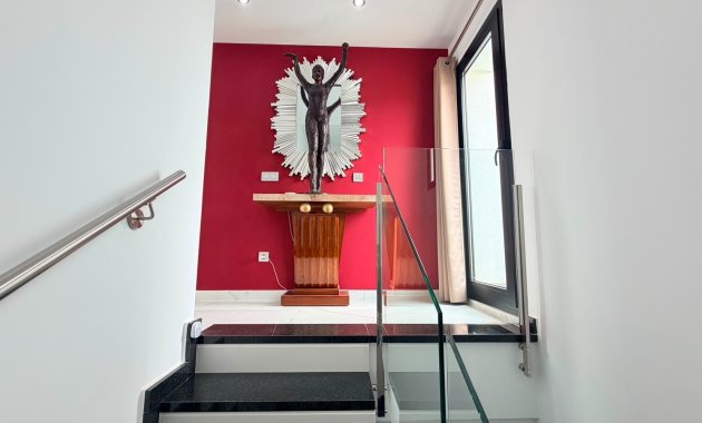 Herverkoop - Vrijstaande woning / Villa -
Los Montesinos - La Herrada