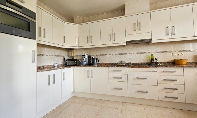 Herverkoop - Vrijstaande woning / Villa -
La Marina