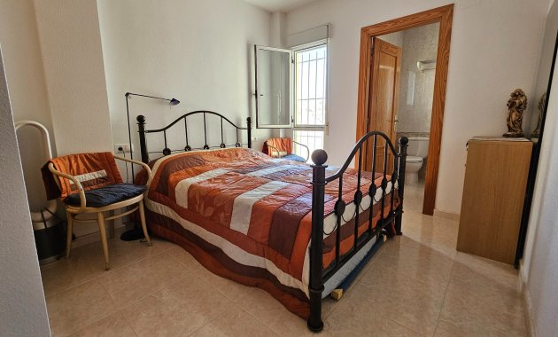 Herverkoop - Vrijstaande woning / Villa -
La Marina
