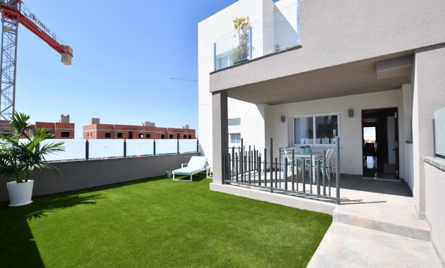 Nieuwbouw Woningen - Bungalow op verdieping -
San Miguel de Salinas