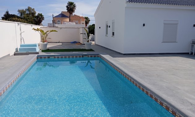 Herverkoop - Vrijstaande woning / Villa -
Lomas de Cabo Roig