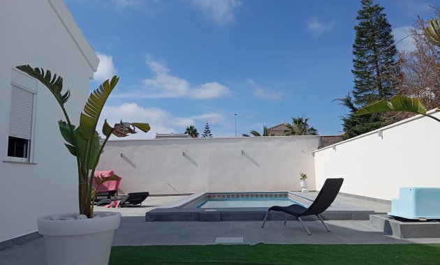 Herverkoop - Vrijstaande woning / Villa -
Lomas de Cabo Roig
