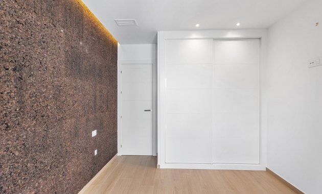 Herverkoop - Vrijstaande woning / Villa -
Benijofar
