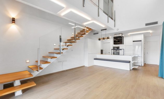 Herverkoop - Vrijstaande woning / Villa -
Benijofar