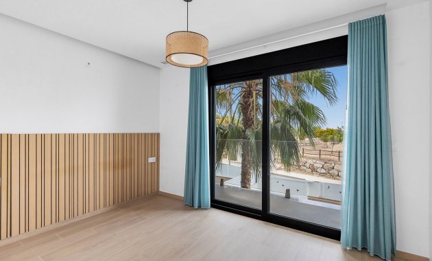 Herverkoop - Vrijstaande woning / Villa -
Benijofar