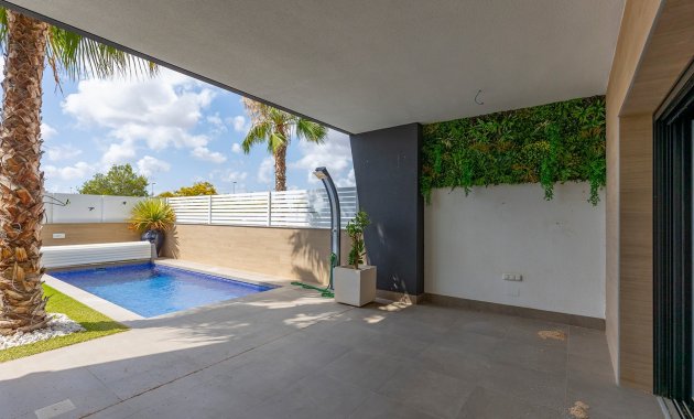 Herverkoop - Vrijstaande woning / Villa -
Benijofar