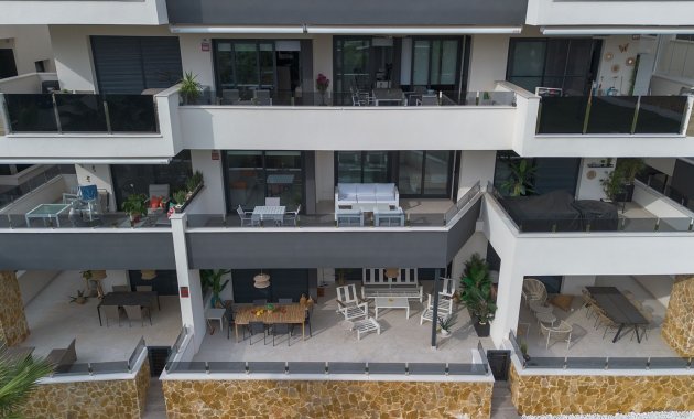 Revente - Appartement -
Orihuela Costa - Orihuela