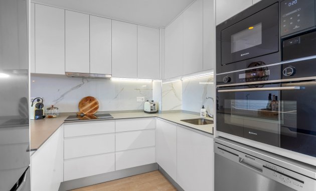 Herverkoop - Appartement -
Torrevieja - Costa Blanca South