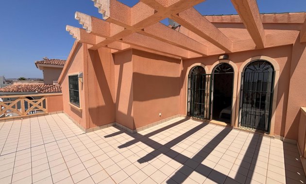Herverkoop - Vrijstaande woning / Villa -
Ciudad Quesada - Rojales - Urbanización Ciudad Quesada
