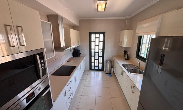 Herverkoop - Vrijstaande woning / Villa -
Ciudad Quesada - Rojales - Urbanización Ciudad Quesada