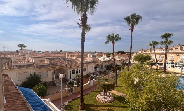 Herverkoop - Rijwoning -
Ciudad Quesada - Rojales - Urbanización Ciudad Quesada
