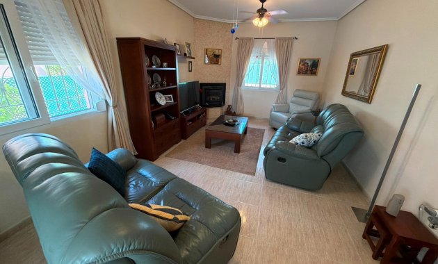 Herverkoop - Vrijstaande woning / Villa -
Los Montesinos - La Herrada