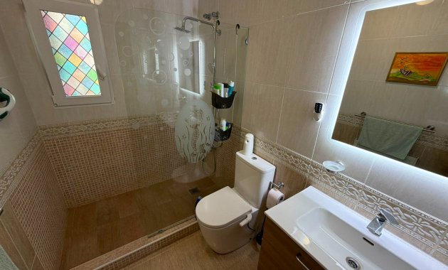 Herverkoop - Vrijstaande woning / Villa -
Los Montesinos - La Herrada