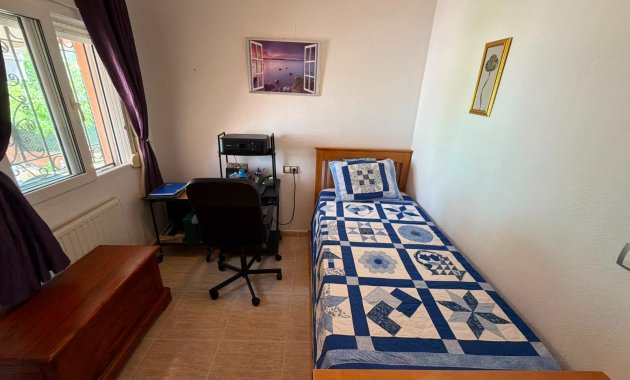 Herverkoop - Vrijstaande woning / Villa -
Los Montesinos - La Herrada