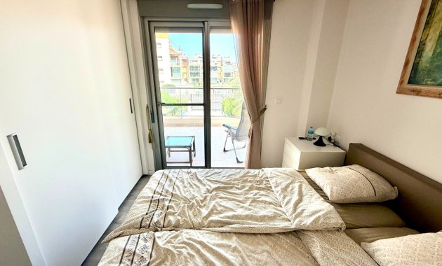 Herverkoop - Appartement -
Orihuela Costa - La Zenia
