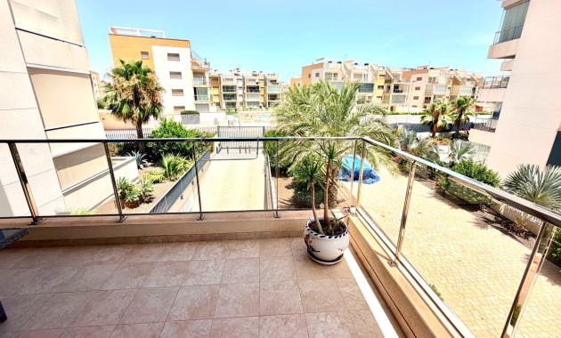 Herverkoop - Appartement -
Orihuela Costa - La Zenia