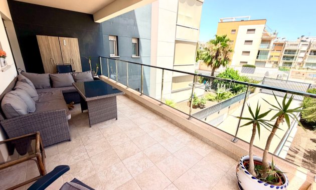 Herverkoop - Appartement -
Orihuela Costa - La Zenia