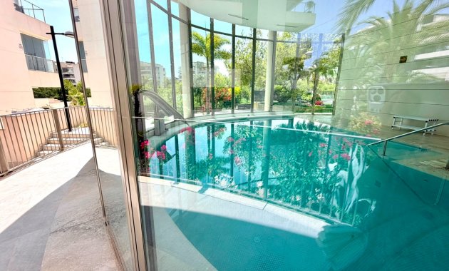 Herverkoop - Appartement -
Orihuela Costa - La Zenia