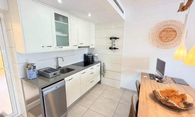 Herverkoop - Appartement - Begane grond -
Torrevieja - Aguas Nuevas