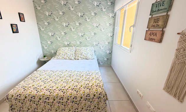 Herverkoop - Appartement - Begane grond -
Torrevieja - Aguas Nuevas
