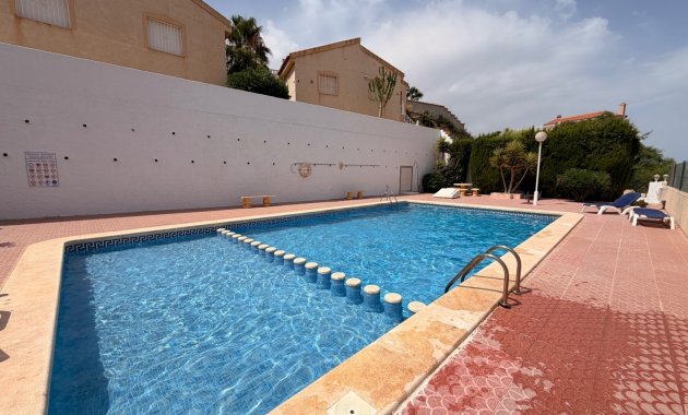 Herverkoop - Vrijstaande woning / Villa -
Ciudad Quesada - Rojales - Rojales