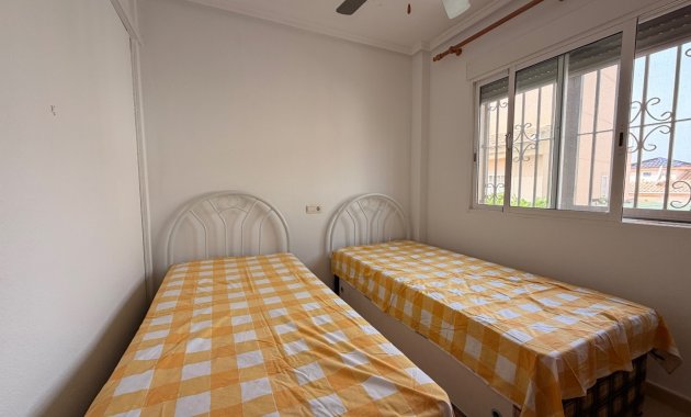 Herverkoop - Vrijstaande woning / Villa -
Benijofar - Benimar