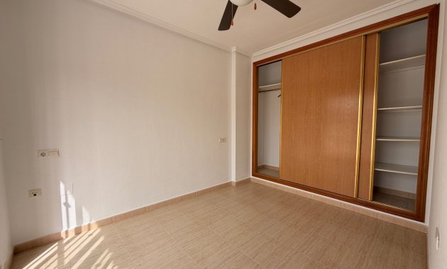 Herverkoop - Vrijstaande woning / Villa -
Benijofar - Benimar